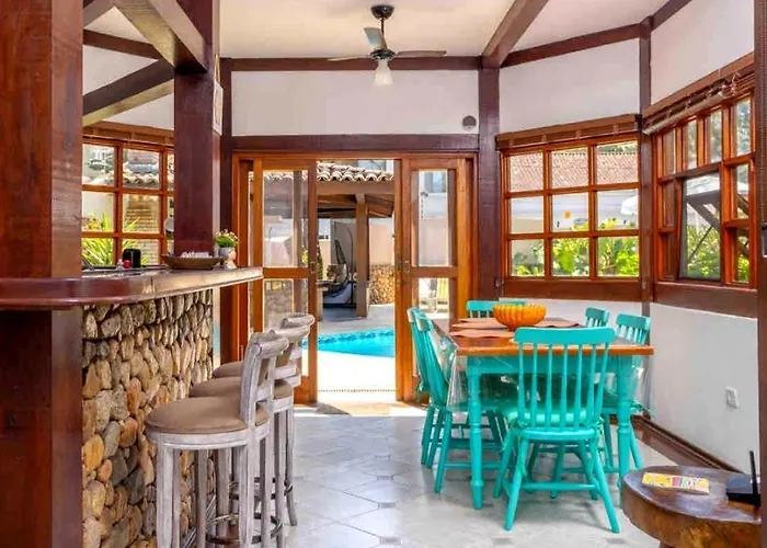 Pereque Beach House