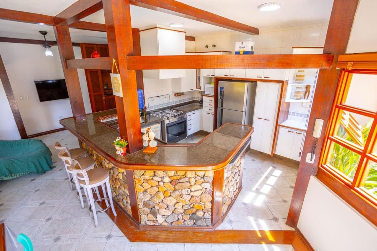 Pereque House
